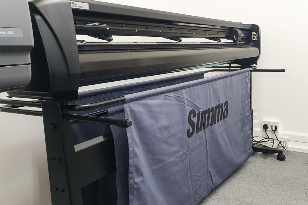 Large format vinyl plotter